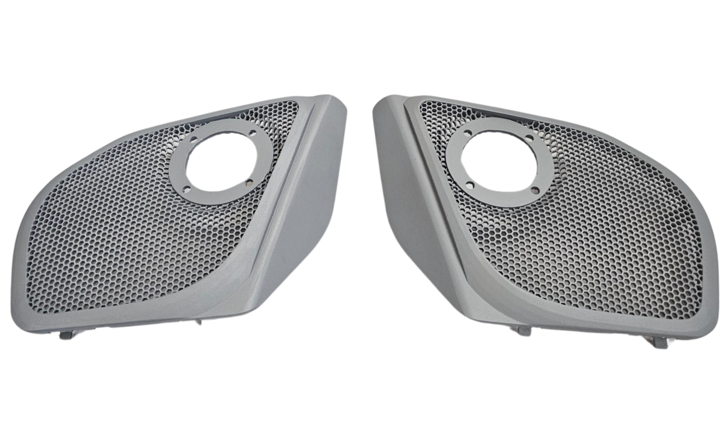 Speed Rings 23.5+ HD Road Glide Grills w Horn