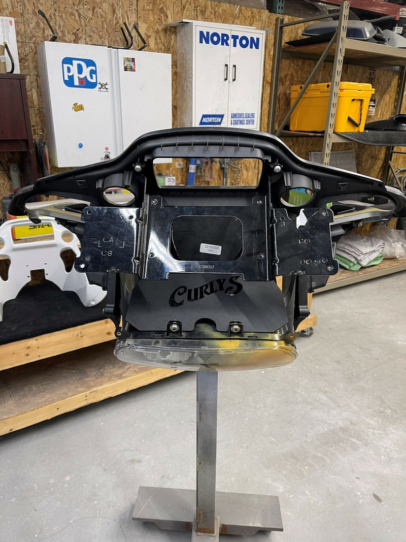 Curly's Inc Amp Installation Products Curly's Amp Rack 15-up Road Glide Custom